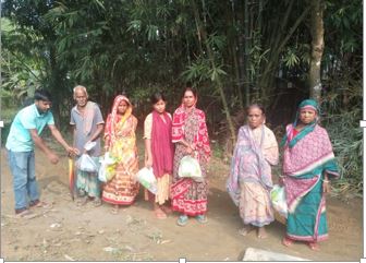 HRDs stood beside flood affected people